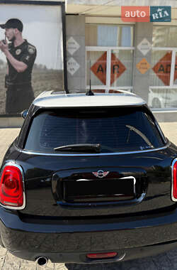 Хэтчбек MINI Cooper 2017 в 