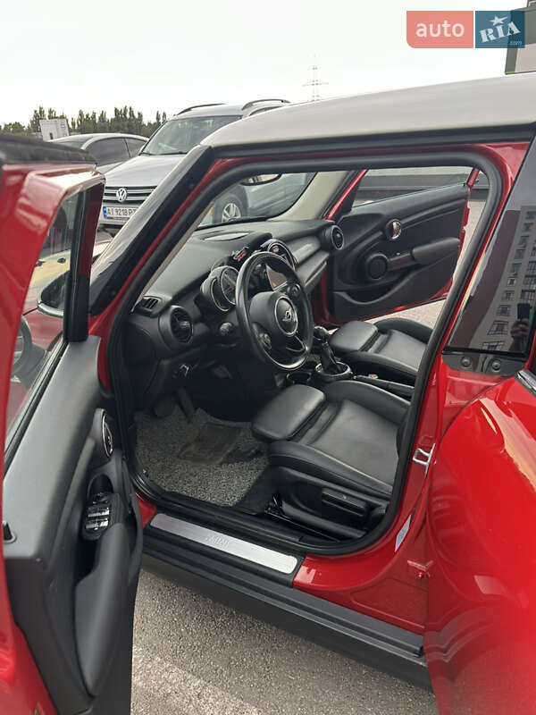 Хэтчбек MINI Cooper 2016 в Киеве