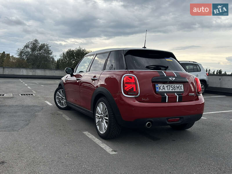 Хэтчбек MINI Cooper 2016 в Киеве