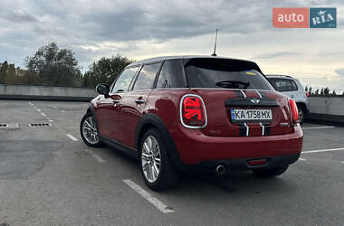 Хэтчбек MINI Cooper 2016 в 