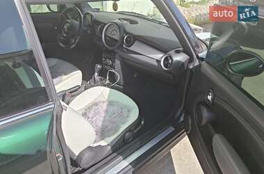 Хетчбек MINI Cooper 2011 в 