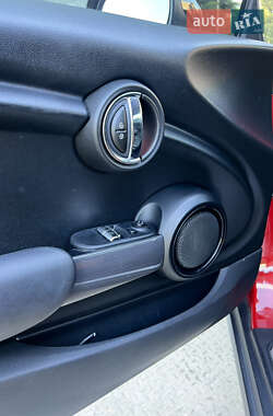 Хэтчбек MINI Cooper 2015 в 