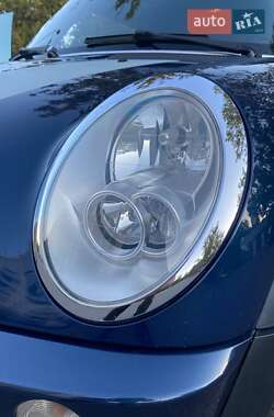 Хэтчбек MINI Cooper 2006 в 