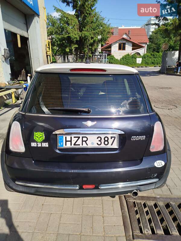 Хэтчбек MINI Cooper 2004 в Львове