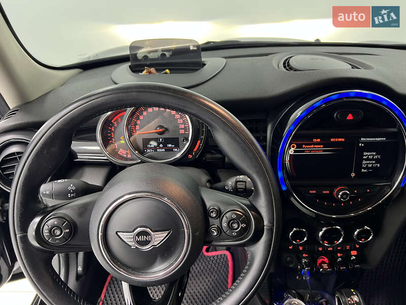 Хэтчбек MINI Cooper 2017 в Одессе