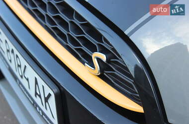 Хэтчбек MINI Cooper 2015 в Днепре