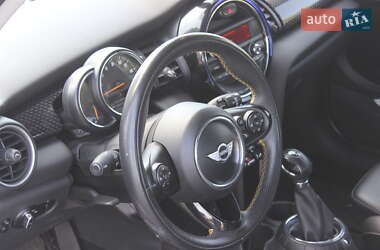 Хэтчбек MINI Cooper 2015 в 
