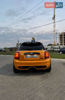 Хэтчбек MINI Cooper 2015 в 