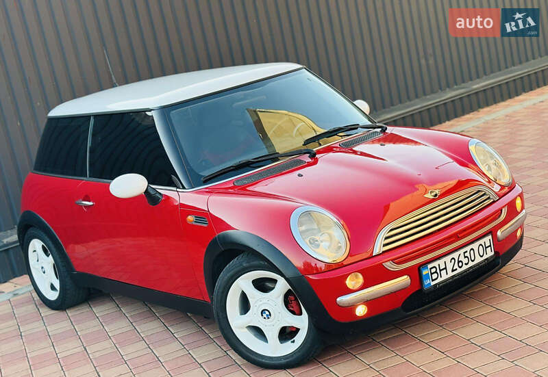 Хэтчбек MINI Cooper 2003 в Одессе
