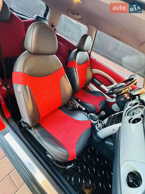Хэтчбек MINI Cooper 2003 в Одессе