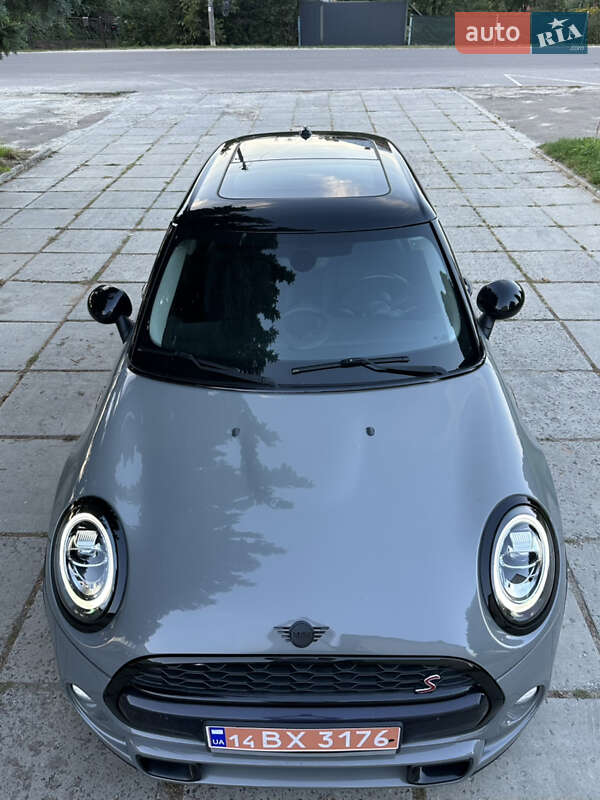 Хэтчбек MINI Cooper 2015 в Винниках