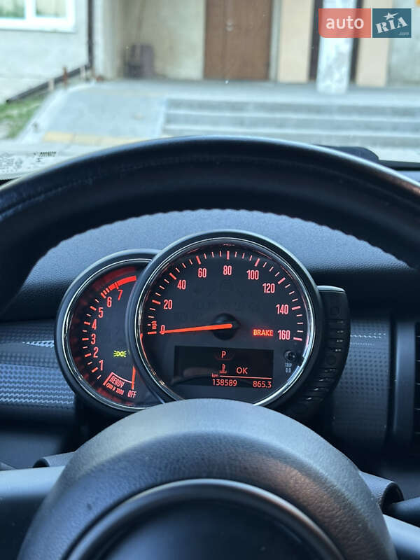 Хэтчбек MINI Cooper 2015 в Винниках