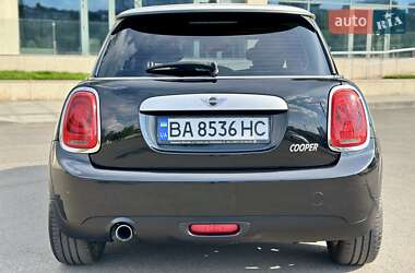 Хэтчбек MINI Cooper 2014 в 