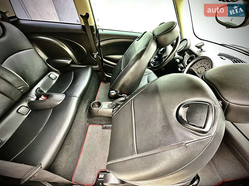 Хетчбек MINI Cooper 2013 в Кам'янець-Подільському