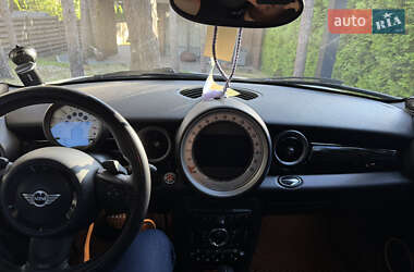 Хэтчбек MINI Cooper 2013 в 