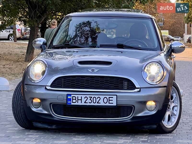 Хэтчбек MINI Cooper 2009 в Одессе фото 3 Хэтчбек MINI Cooper 2009 в Одессе