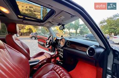 Хэтчбек MINI Cooper 2009 в 