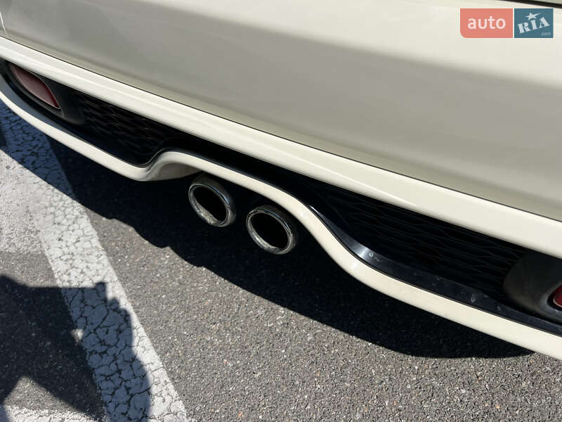 Хэтчбек MINI Cooper 2014 в Киеве фото 13 Хэтчбек MINI Cooper 2014 в Киеве