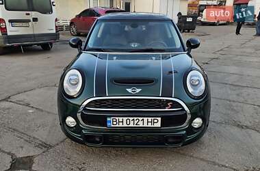 Хэтчбек MINI Cooper 2014 в 