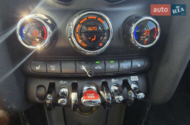 Хэтчбек MINI Cooper 2019 в 