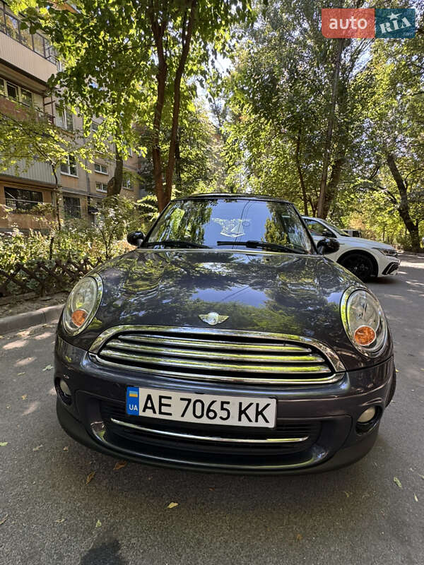 Хэтчбек MINI Cooper 2013 в Днепре