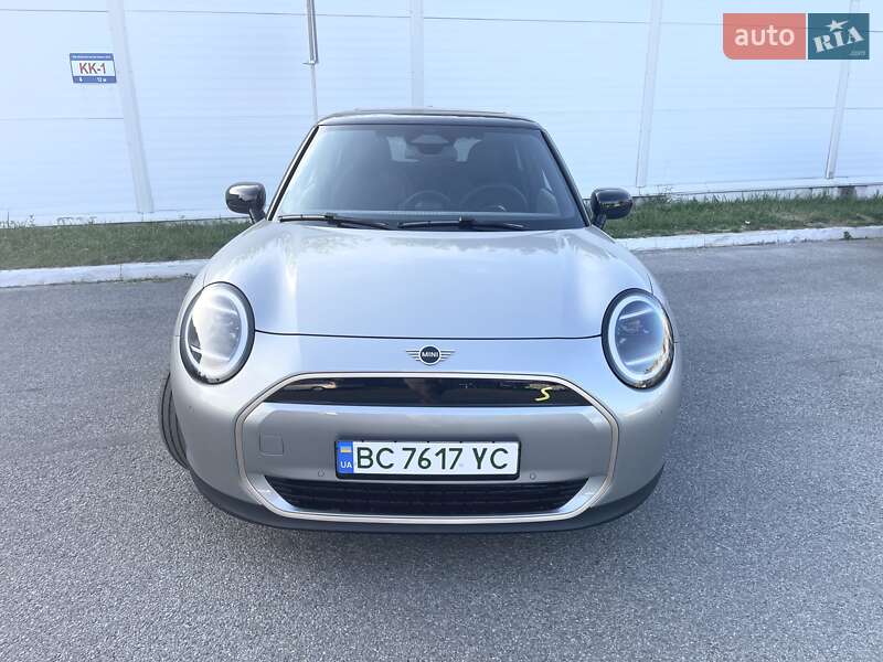 Хетчбек MINI Cooper 2024 в Львові