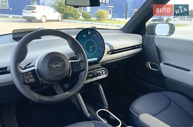 Хетчбек MINI Cooper 2024 в 