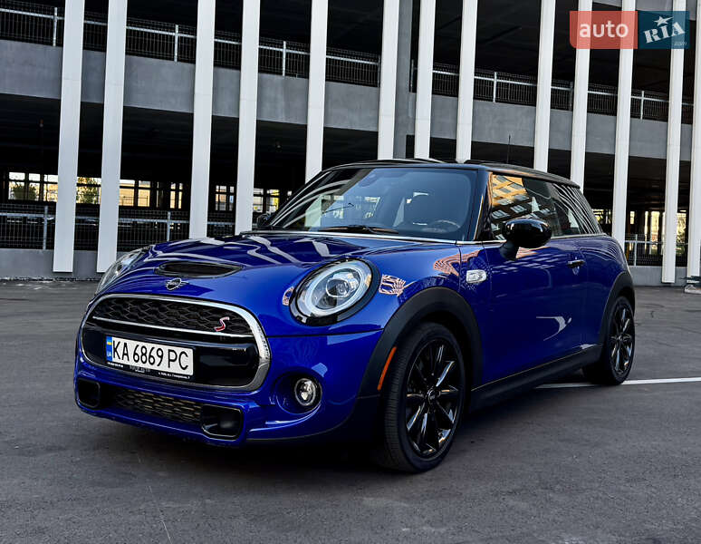 Хэтчбек MINI Cooper 2019 в Киеве