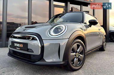 Хетчбек MINI Cooper 2022 в 