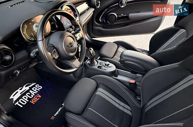 Хетчбек MINI Cooper 2022 в 