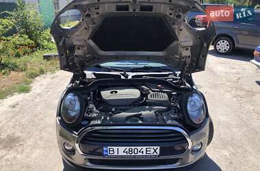 Хетчбек MINI Cooper 2017 в 