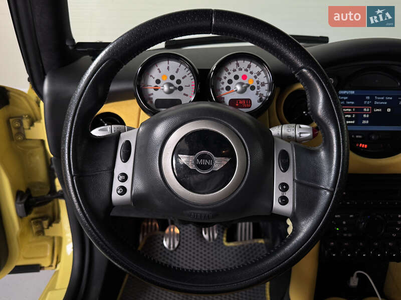 Хэтчбек MINI Cooper 2003 в Киеве фото 46 Хэтчбек MINI Cooper 2003 в Киеве