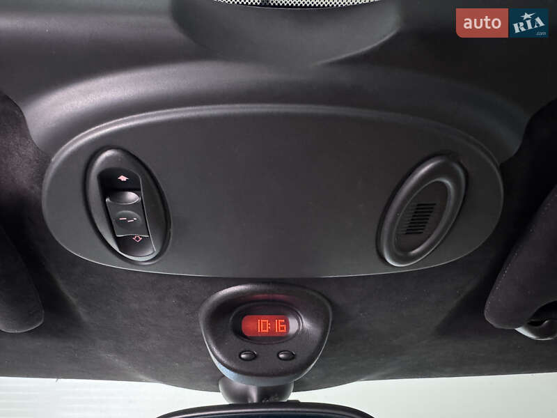 Хэтчбек MINI Cooper 2003 в Киеве фото 49 Хэтчбек MINI Cooper 2003 в Киеве