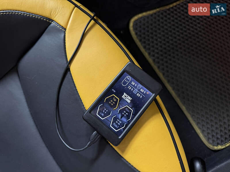 Хэтчбек MINI Cooper 2003 в Киеве фото 63 Хэтчбек MINI Cooper 2003 в Киеве