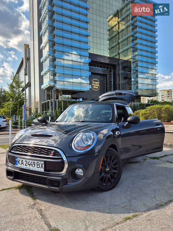 MINI Cooper 2015