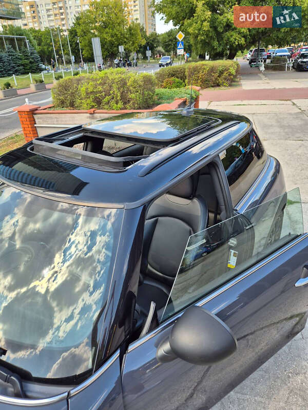 Хэтчбек MINI Cooper 2015 в Львове