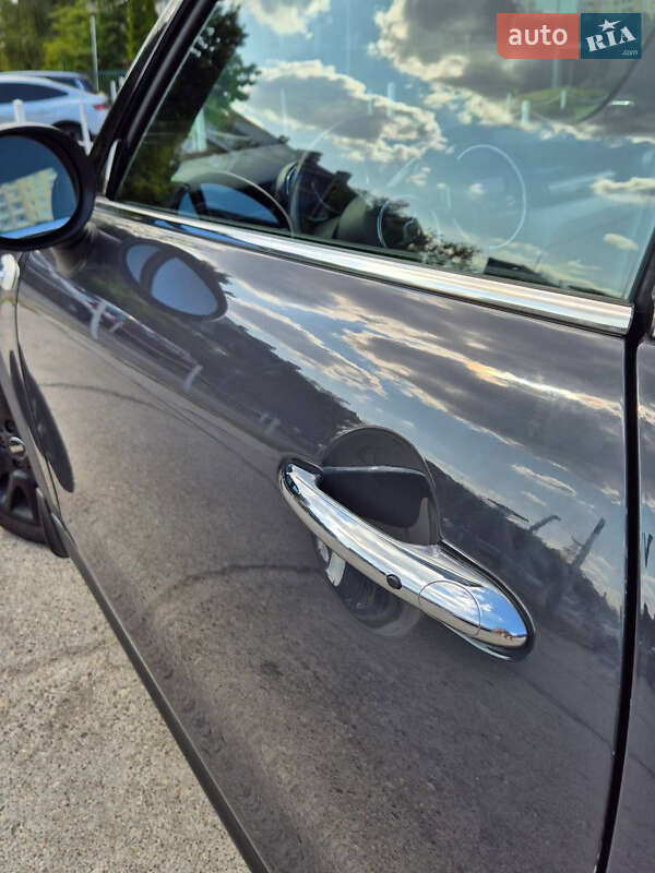 Хэтчбек MINI Cooper 2015 в Львове