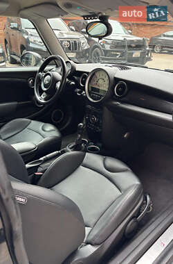 Хетчбек MINI Cooper 2012 в 