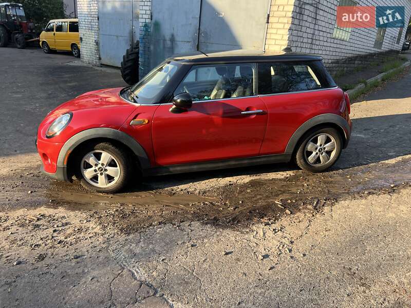 Хетчбек MINI Cooper 2014 в Києві