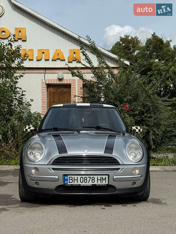 Хэтчбек MINI Cooper 2003 в Хмельницком