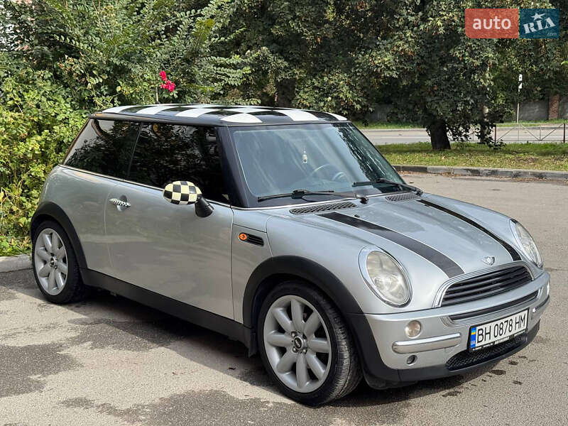 Хэтчбек MINI Cooper 2003 в Хмельницком