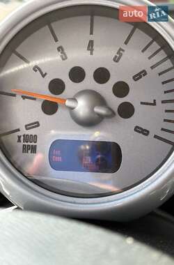 Хэтчбек MINI Cooper 2005 в 