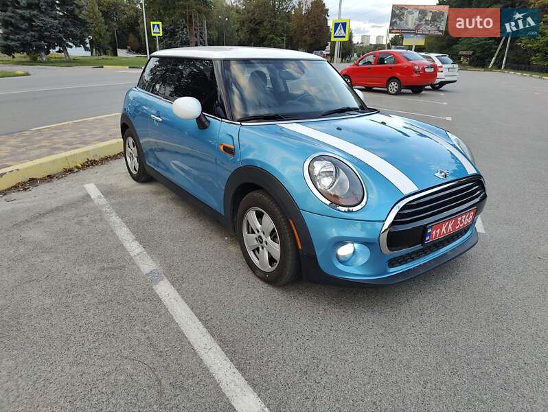 Хэтчбек MINI Cooper 2016 в Киеве фото 11 Хэтчбек MINI Cooper 2016 в Киеве