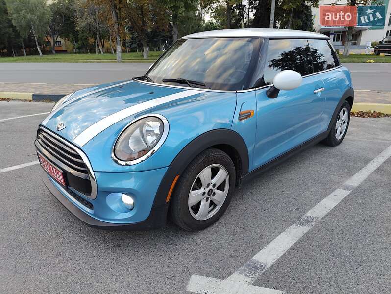 Хэтчбек MINI Cooper 2016 в Киеве фото 17 Хэтчбек MINI Cooper 2016 в Киеве