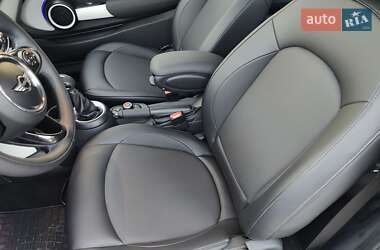 Хэтчбек MINI Cooper 2016 в 
