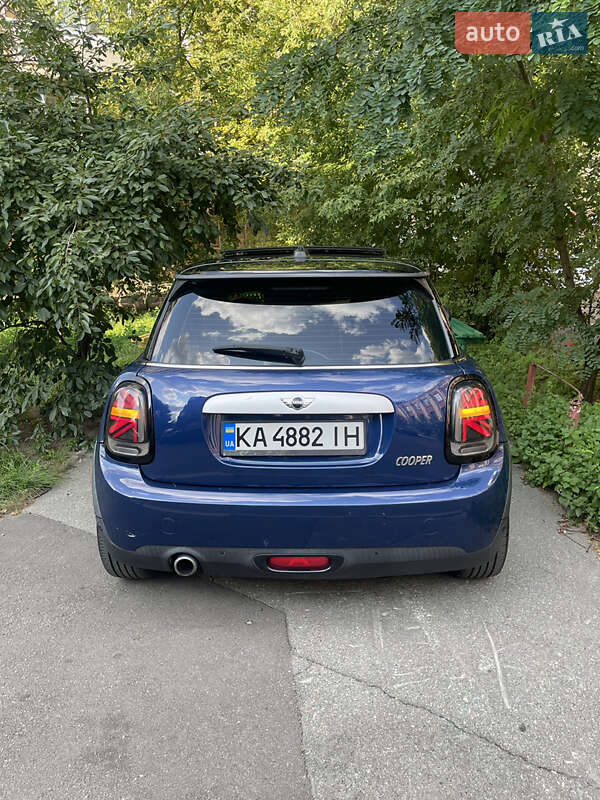 Хэтчбек MINI Cooper 2014 в Киеве