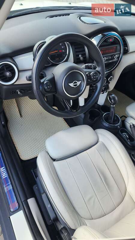 Хэтчбек MINI Cooper 2016 в Одессе