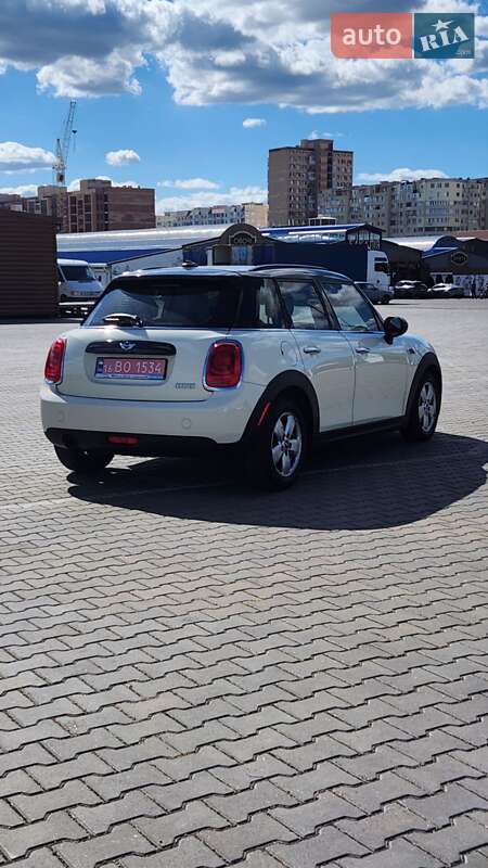 Хэтчбек MINI Cooper 2016 в Одессе