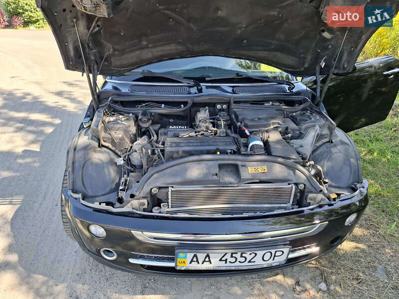 Хэтчбек MINI Cooper 2006 в Киеве