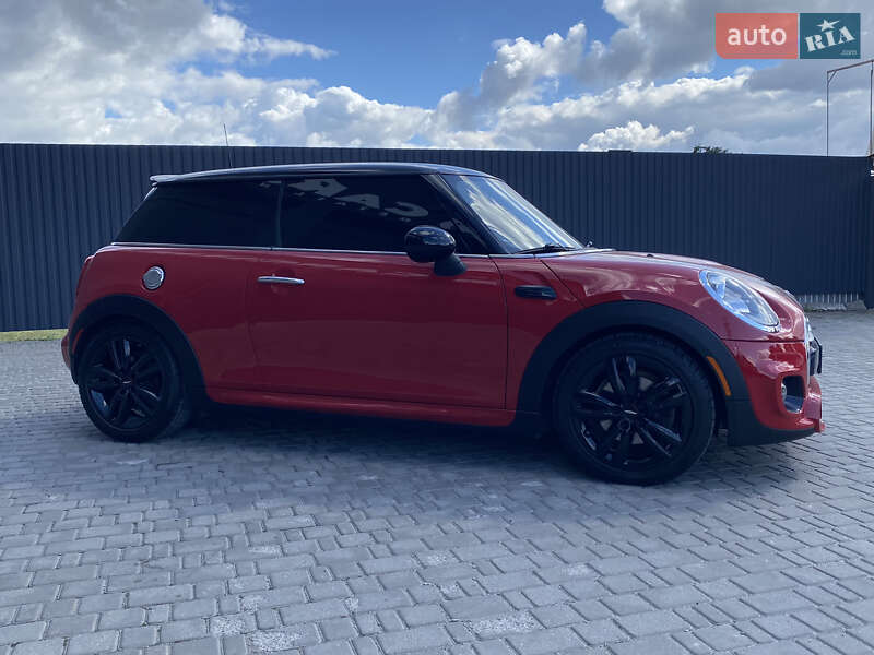 Хетчбек MINI Cooper 2015 в Вінниці